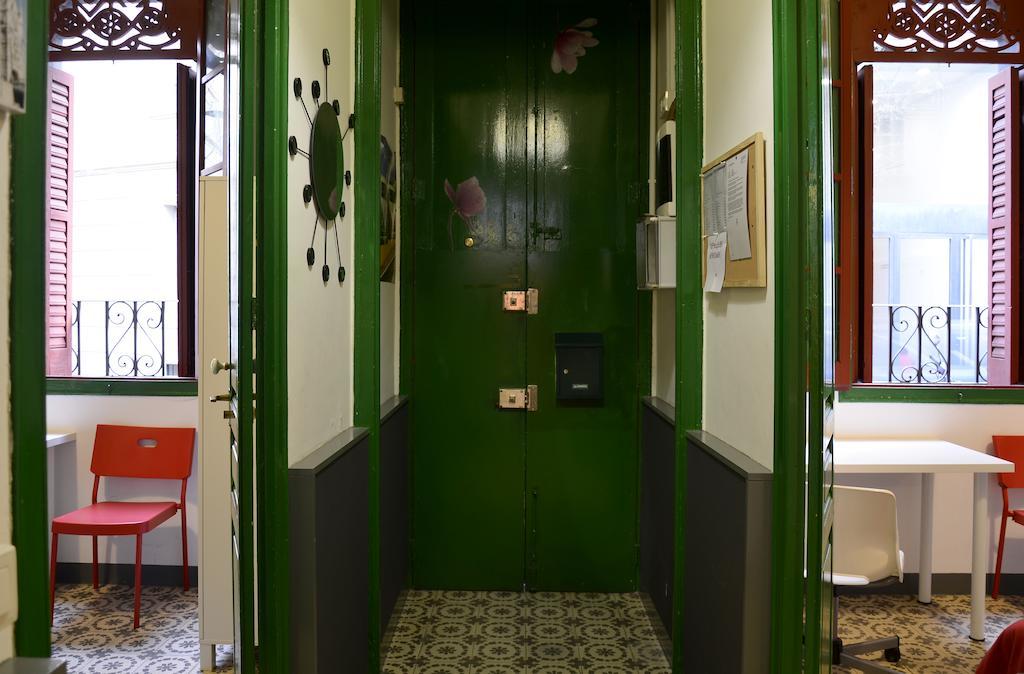 Апартаменти Apbcn Gracia Барселона Номер фото